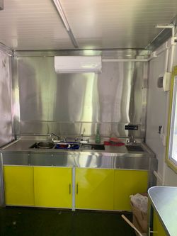 Food trailer