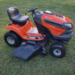 Husqvarna YTH 22 HP Briggs & Stratton Engine 46 Inch Deck Riding Mower 347 Hours