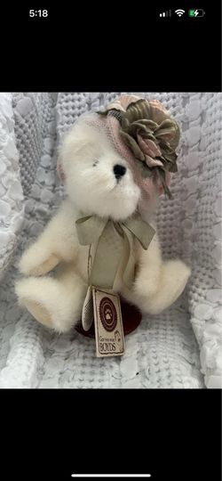 Chantelle Chapeau Boyd’s Bear