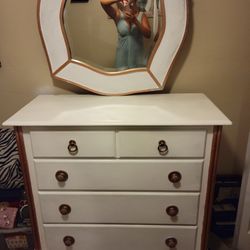 Beautiful Tommy Bahama Upcycled  Dresser And Mirror 