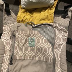 Lillebaby Baby Carrier