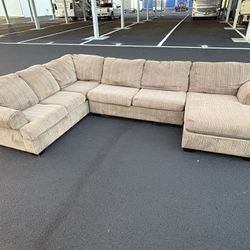 Free Delivery Large Sectional Sofa 