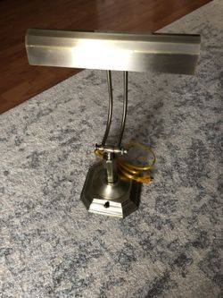 Table lamp