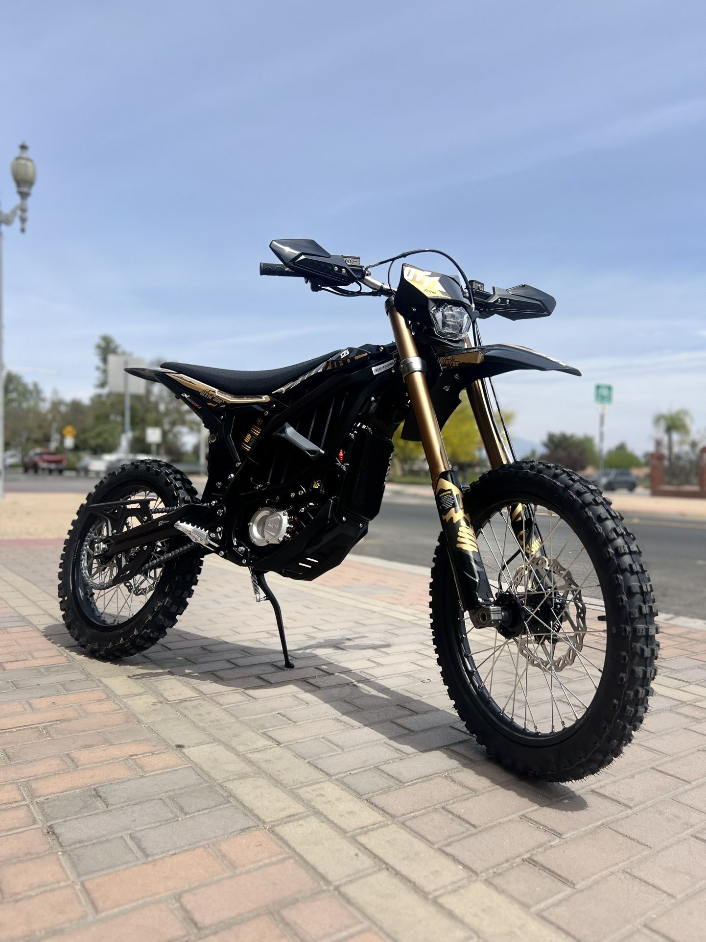 2025 Surron Ultra Bee