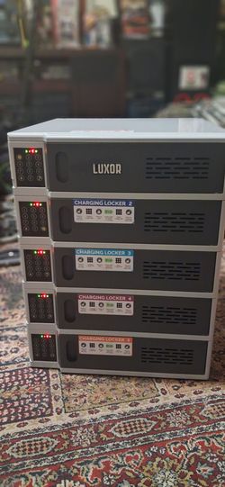 5-Bay Charging Locker for Mobile Devices