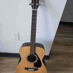 Yamaha FS 413 S Acoustic Guitar