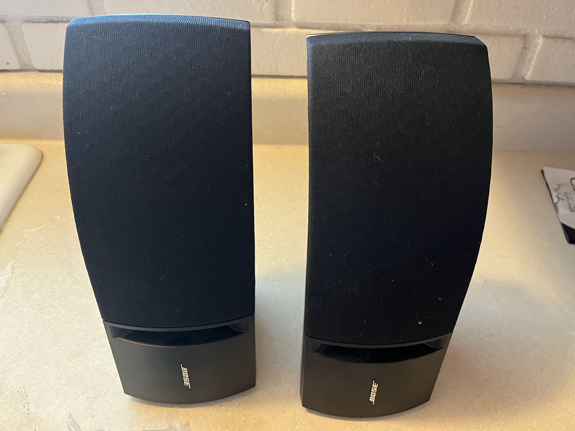 BOSE 151. Speakers Like New 