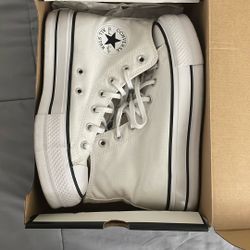 Woman’s Platform Converse