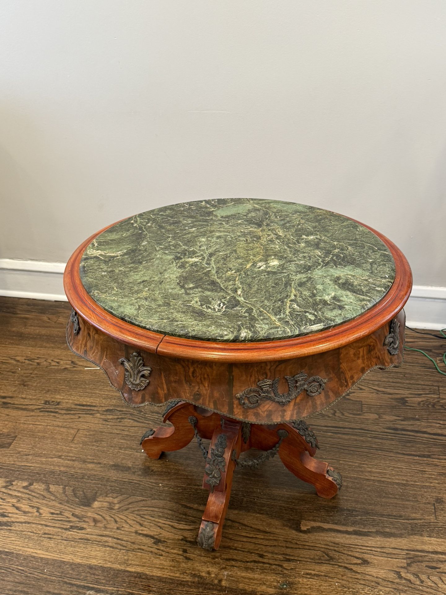 Unique Vintage Table Antique Style Table