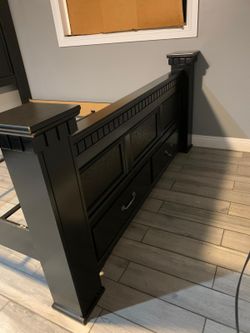 Se Vende Cama En Buenas Condiciones.