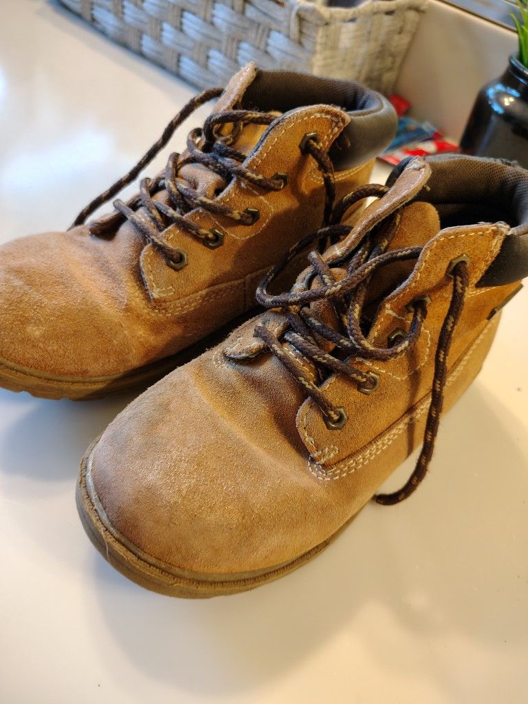 Work Boots - Size Youth 1