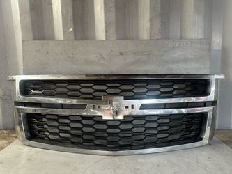 2015 2016 2017 2018 2019 2020 CHEVROLET CHEVY TAHOE SUBURBAN GRILLE OEM 234