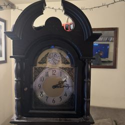 Hereschede Grandfather Clock 