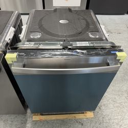 GE Profile 24 in Smart Built-in Top Control Fingerprint Resistant Stainless Dishwasher w/Stainless Tub, 3rd Rack, 42 dBA