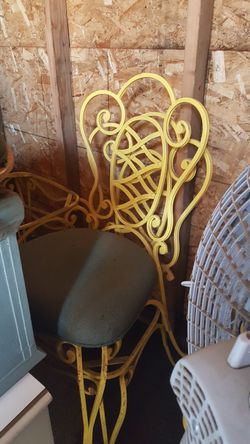 Wrought Iron vintage Chairs