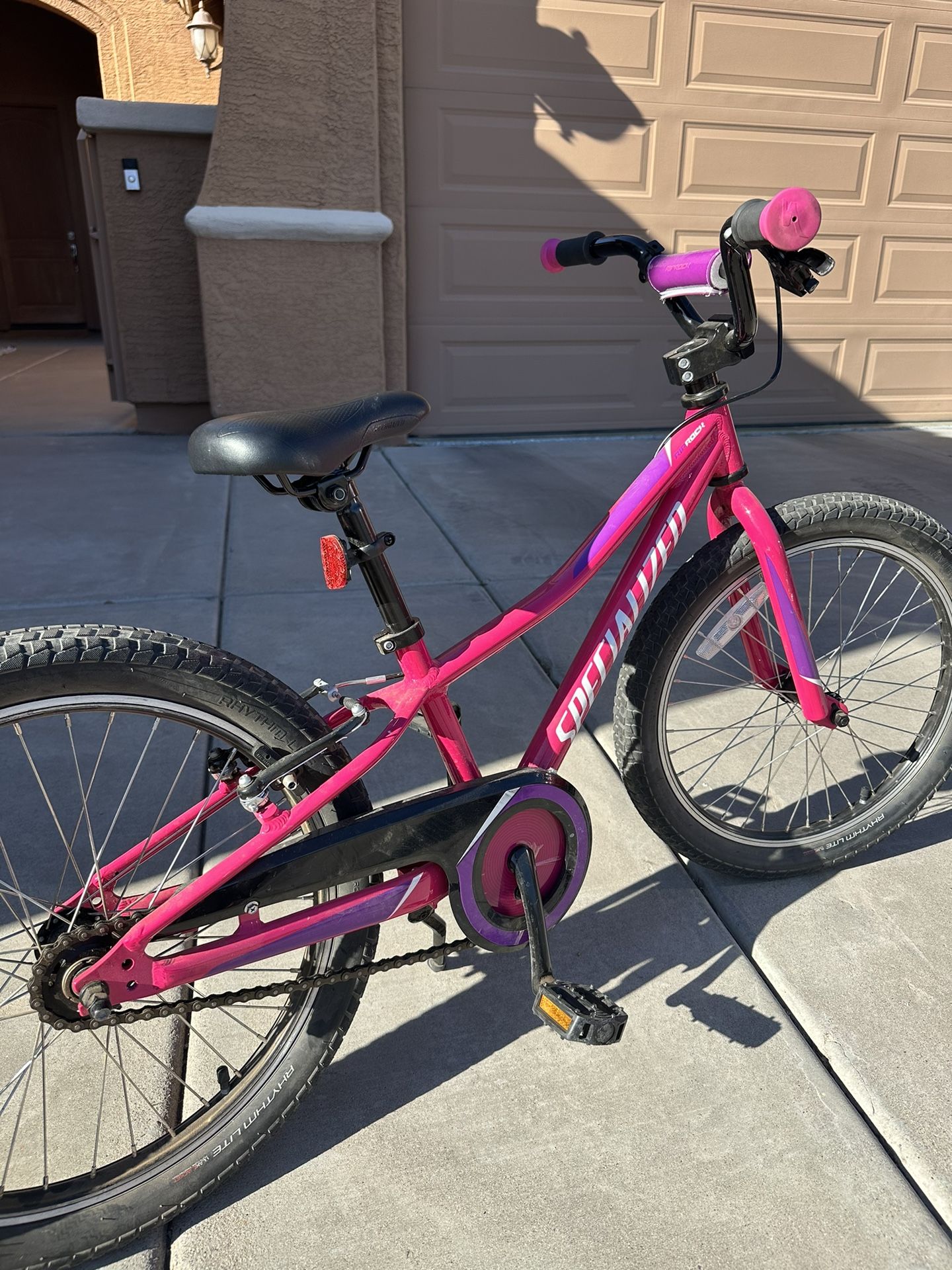 Specialized 20” Kids Bike Ride