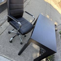 Black Office Desk