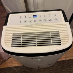 Dehumidifier 
