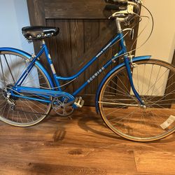 Vintage Schwinn Word Tourist Ladies Bike 