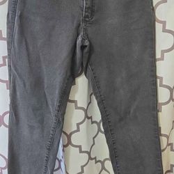 Ladies "Tahari" Black Skinny Jeans