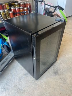 Mini fridge 17” x 19” x 24”