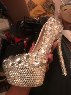 Heels size 6