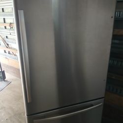 LG Refrigerator 