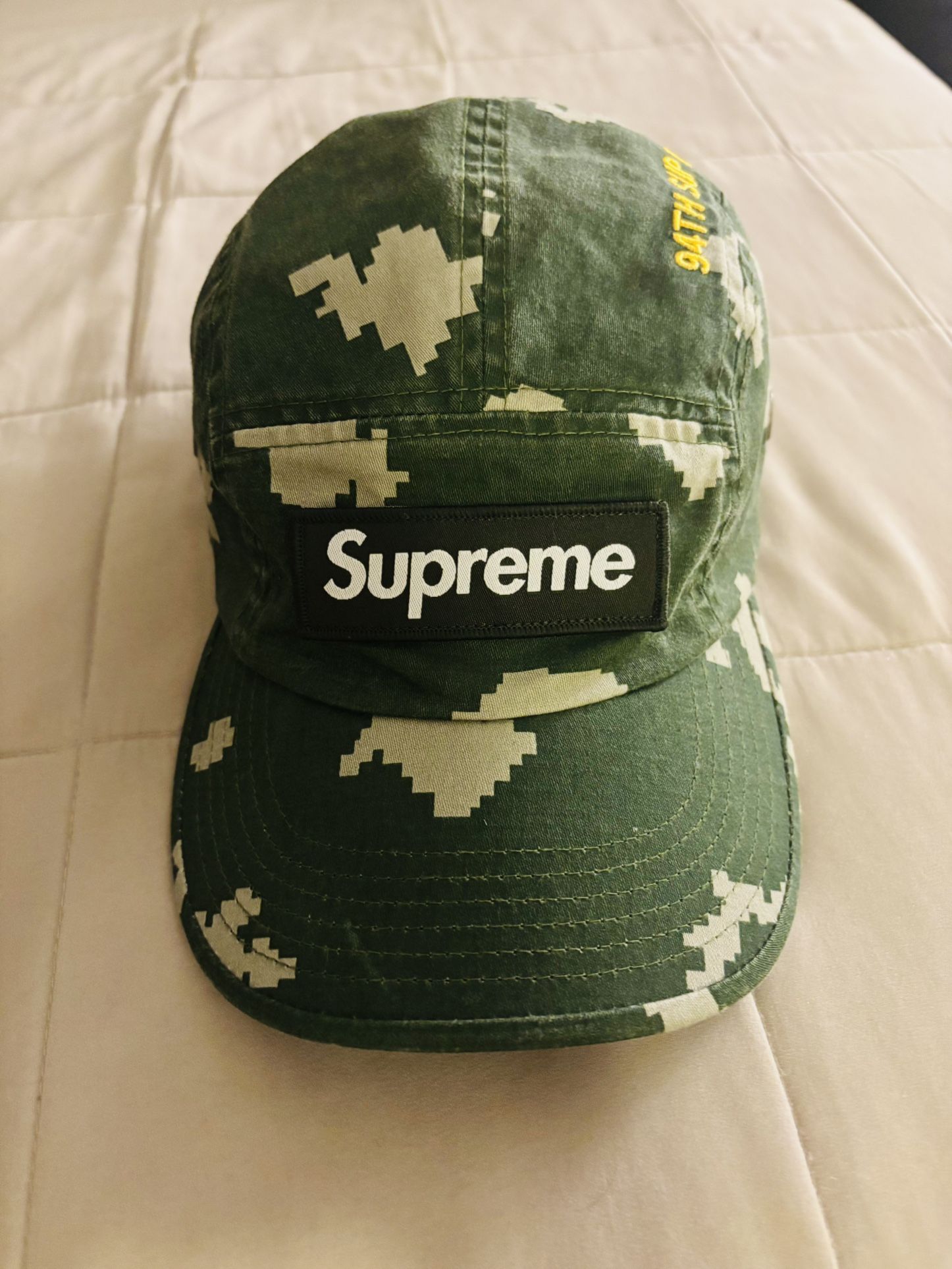 Supreme Hat 