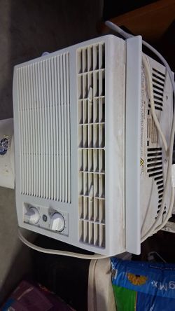 AC Window Unit.