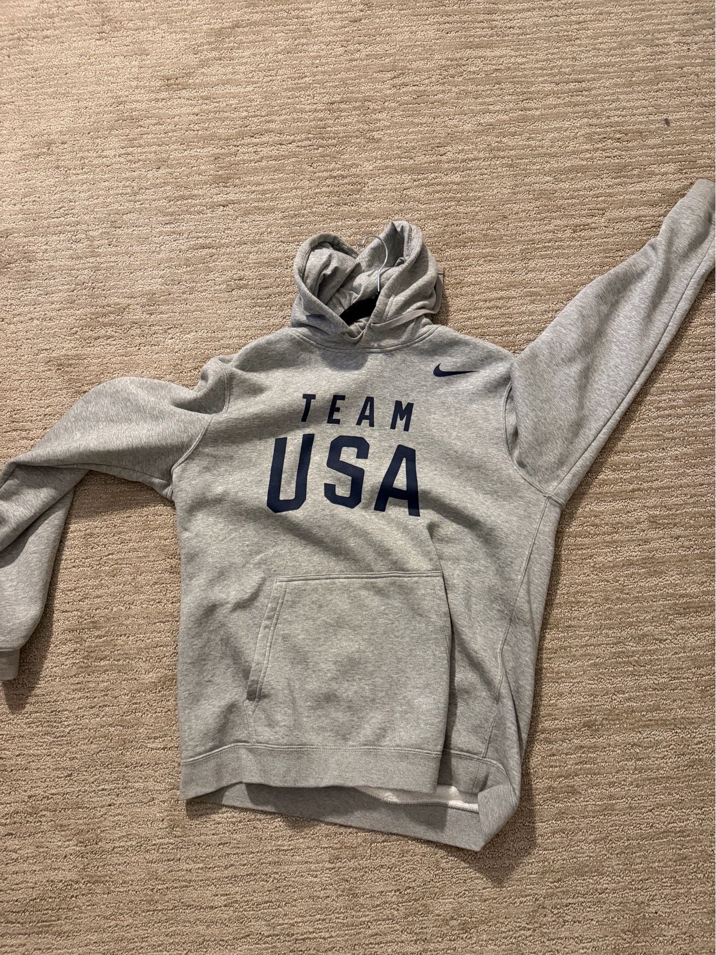 Nike Team USA Hoodie - Medium