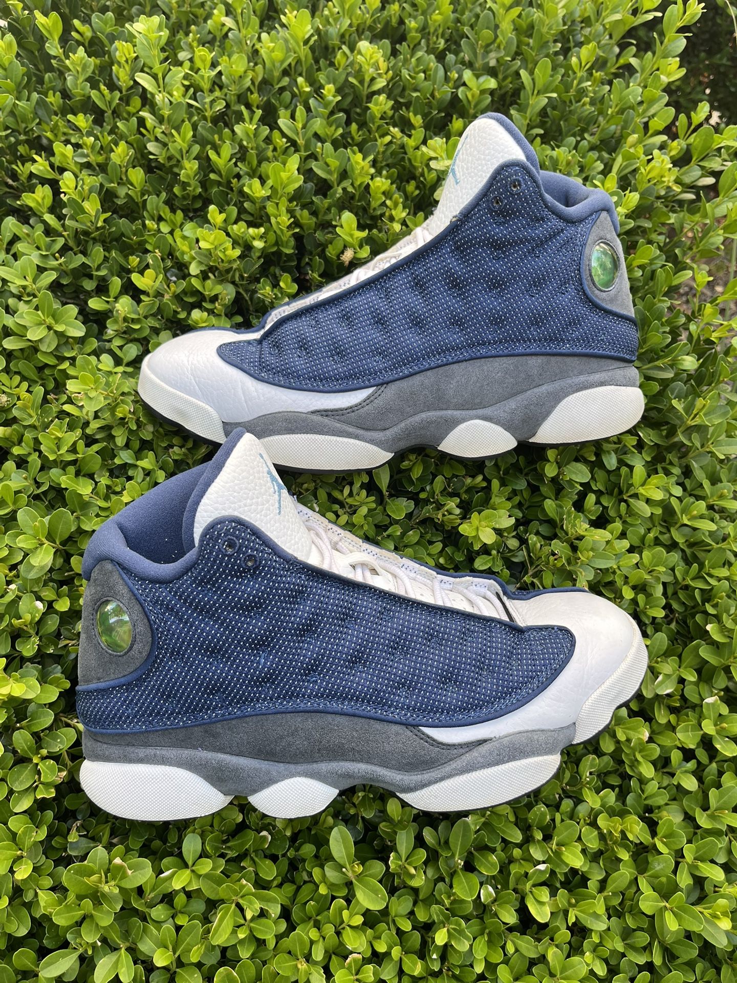 Size 8.5m - Jordan 13 Retro Mid Flint