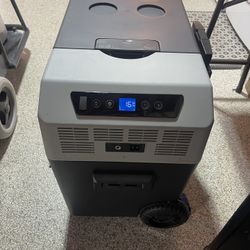 portable refrigerator and freezer