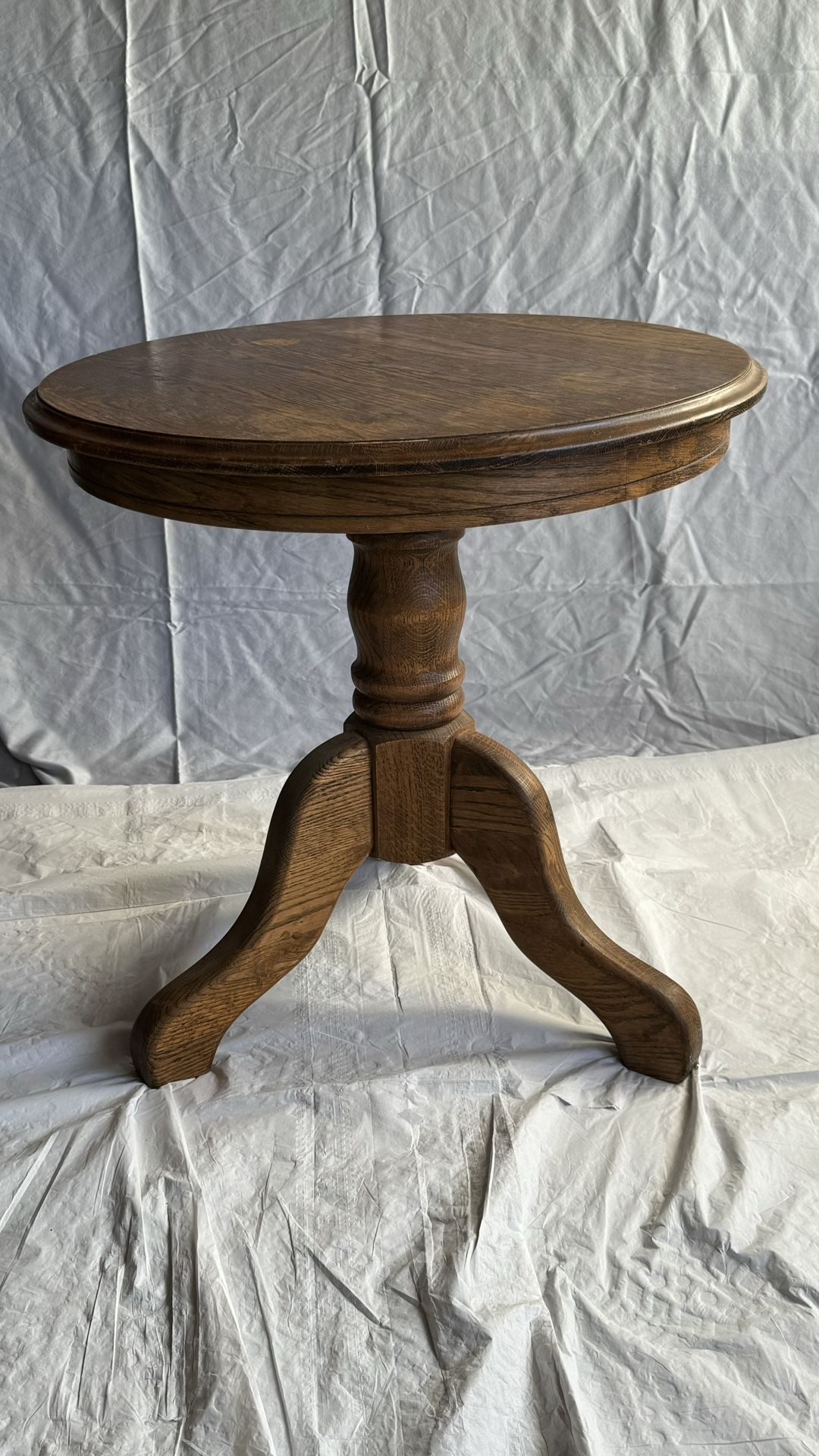 Round Solid Wood End Table