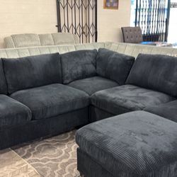 New 99x99 Black Sectional Couch With Ottoman / Free Delivery 