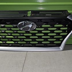 Hyundai Tucson Grille 