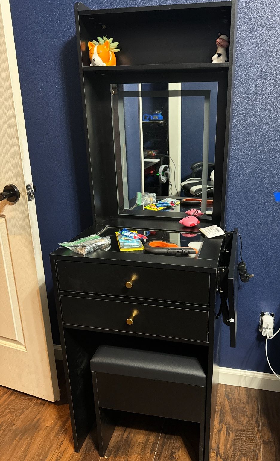 Small Black Vanity