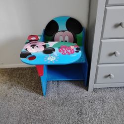 Mickey Desk