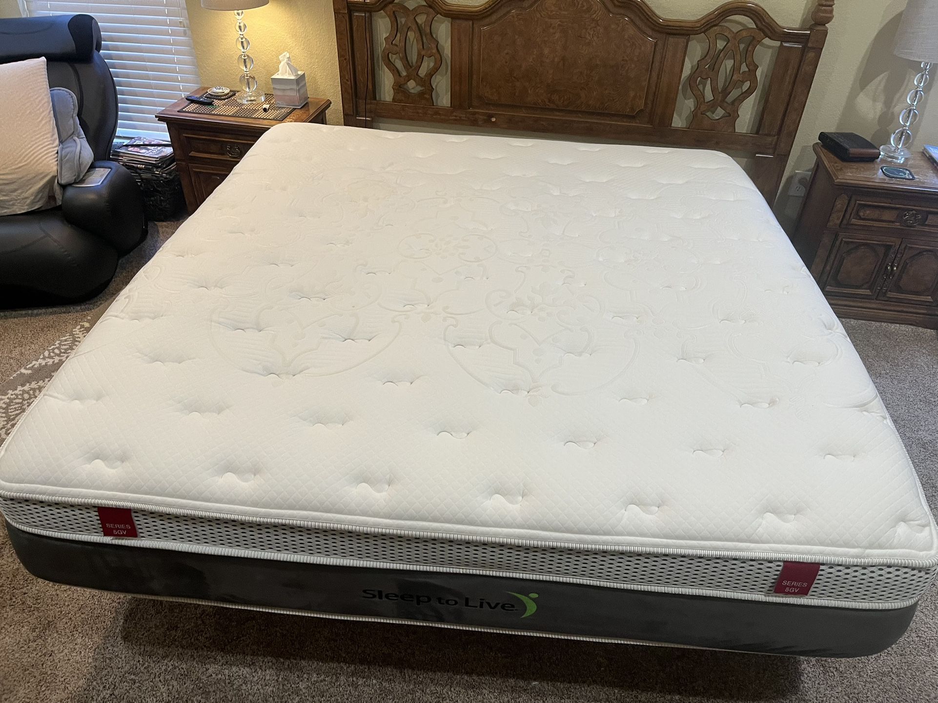 VERY NICE KING MATTRESS!OBO