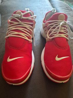 9.5 /10  Nike Presto
