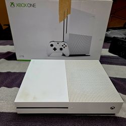 Microsoft Xbox One S 2TB Console Bundle