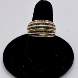 18k 5 Row Diamond Ring With Gemstones. Size 7.5