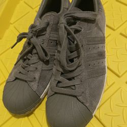 Adidas Sneakers Size 8.5 Men’s 