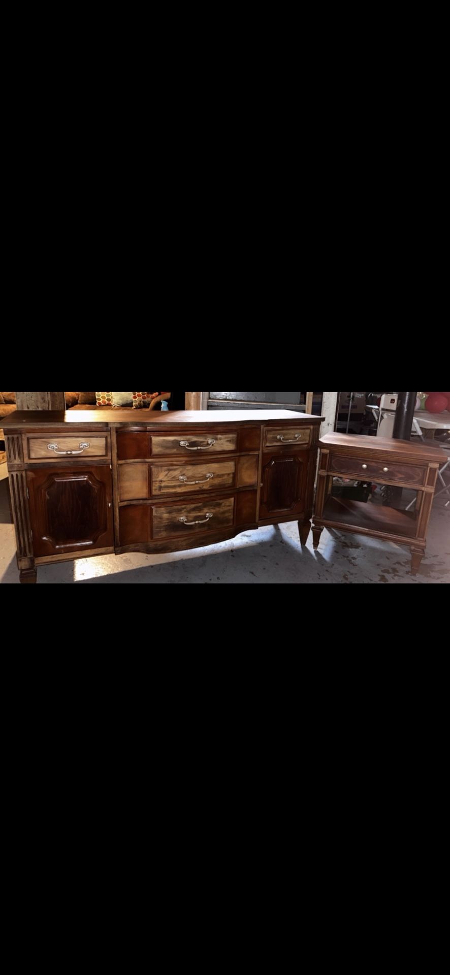 Original Mahogany Wood Dresser Set