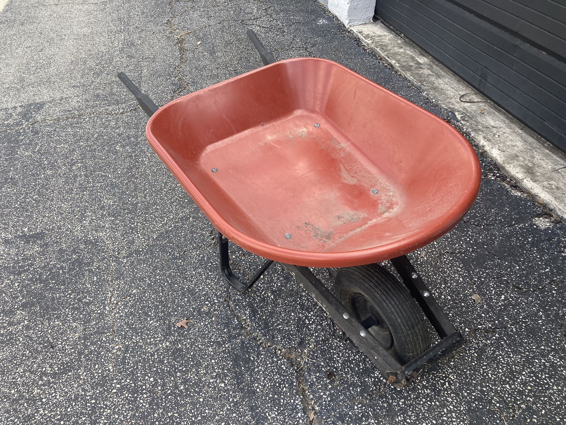 Wheelbarrow