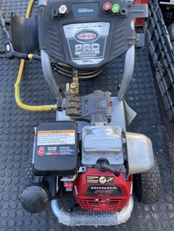 New Simpson 3400 Psi Honda Engine Pressure Washer Used Once 