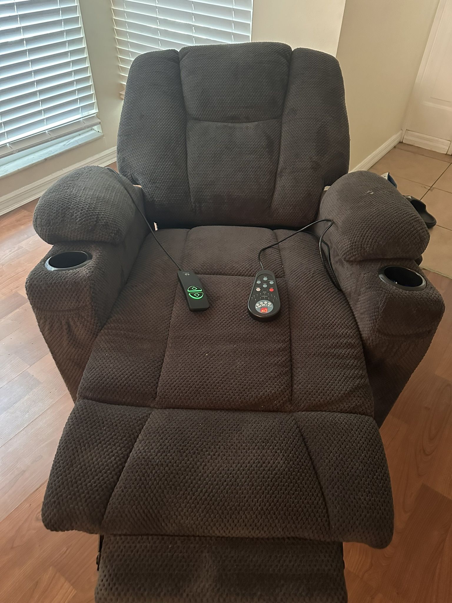 Heat And Massage Reclieo