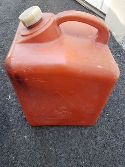 5 gallon gas can