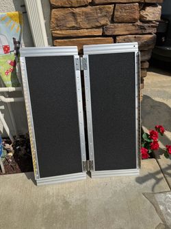 3 Ft - 36” long by 29” Ramp for sidewalk, Vans, curbs.