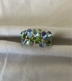 Eye Catching Ring