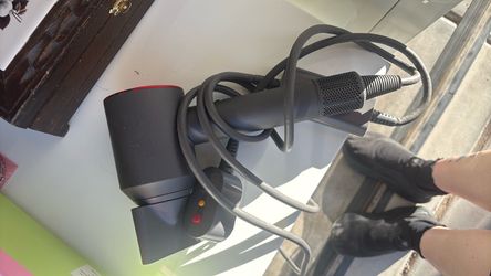 Dyson blow dryer